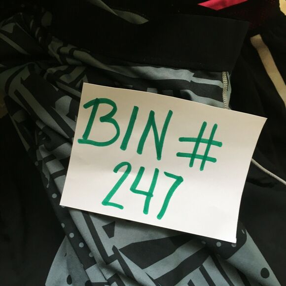 Nike Pro Leggings Women L Blue Geometric Stretch Capri Cropped Athletic Leggings - Picture 11 of 11